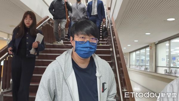 ▲▼北市寶林茶室食物中毒案釀6死24傷，負責人黎仿軒被檢方起訴求處4年以上徒刑，17日到台北地院首度出庭不認罪。（圖／記者黃哲民攝）