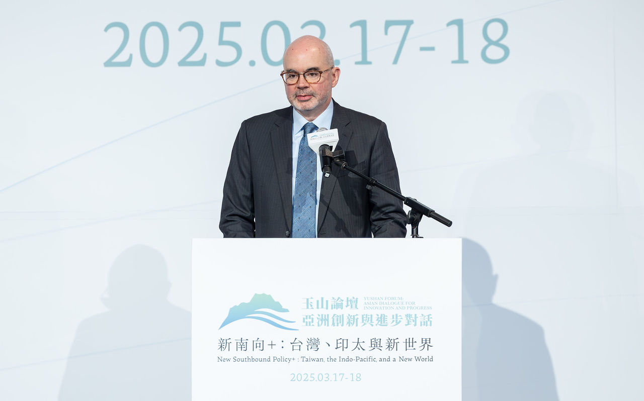 [討論] AIT 打臉國共兩黨