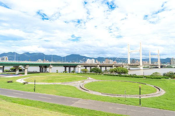 ▲花漾水樂園可由五華陸橋進入河濱公園,示意圖。（圖／新北市高灘處提供）