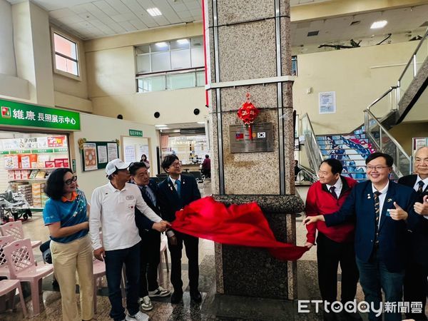 ▲臺中榮總埔里分院攜手扶輪社啟動「偏鄉在宅醫療照護」全球獎助計劃。（圖／台中榮總埔里分院提供）