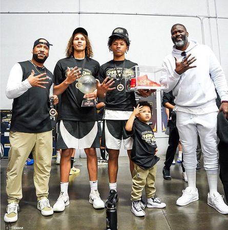 ▲▼NBA灌籃王、曾效力湖人的萊德之子擁有台灣血統，未來有望披中華隊戰袍。（圖／翻攝自Facebook／Eddie Tsai）