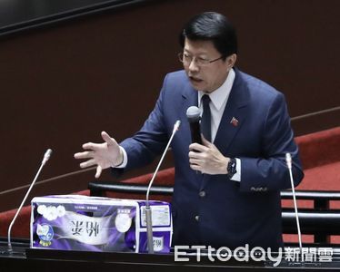 南檢裁押禁見國民黨市黨部幹部 謝龍介怒:全力投入罷綠委行動