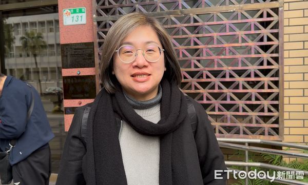 ▲▼立委陳培瑜北檢作證 。（圖／記者劉昌松攝）