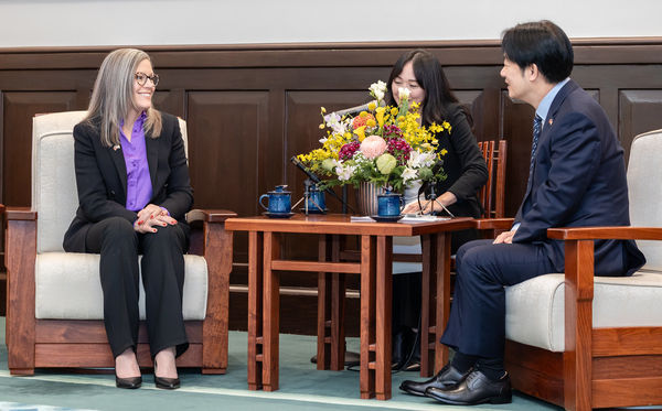 ▲▼總統賴清德接見美國亞利桑納州長郝愷悌（Katie Hobbs）訪問團。（圖／總統府提供）