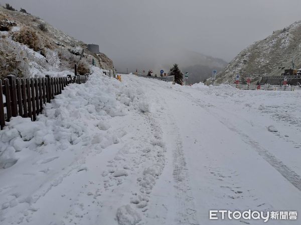 合歡山3/19又下雪。（圖／民眾提供）