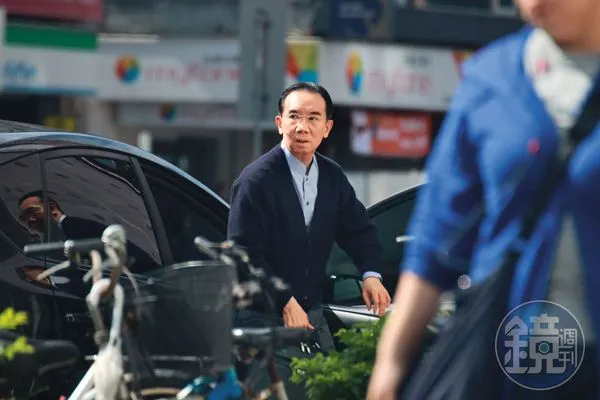 張國政（圖）及妻子曾瓊慧遭小姨子曾瓊瑤提告教唆竊盜。