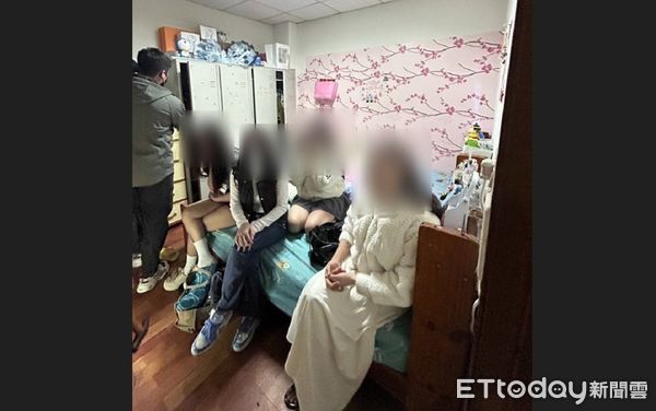 ▲▼台中市西屯區某平價KTV疑似涉嫌經營脫衣陪酒。（圖／記者游瓊華翻攝）