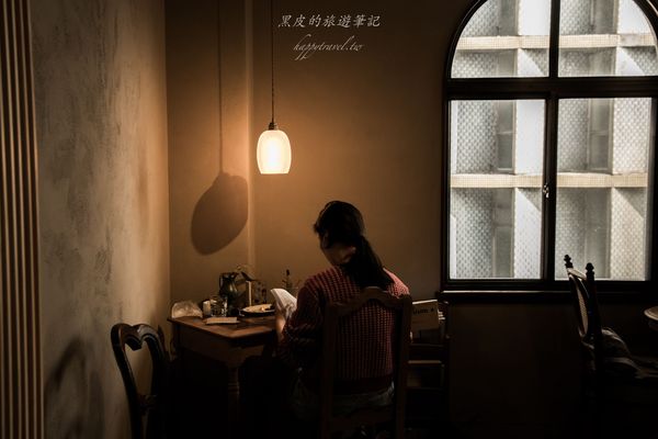 ▲▼喫茶Sénmi【台中咖啡館推薦】藏匿老舊建築5樓的昭和咖啡廳。（圖／部落客黑皮授權提供）