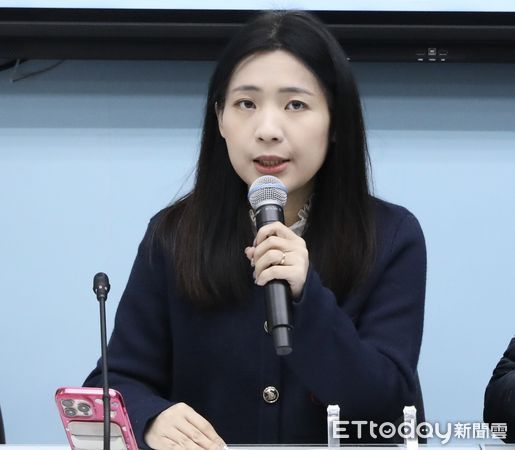 ▲▼徐巧芯 聯訪 回應最新民調。（圖／記者屠惠剛攝）