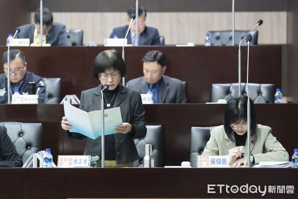 ▲南投縣議會召開臨時會，縣府主計處長陳美秀指今年縣庫歲入淨追加近70億。（圖／南投縣政府提供）