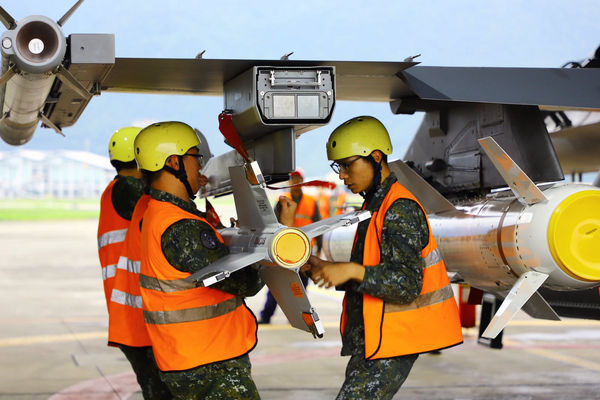 國軍為何實施「立即備戰操演」　全因共軍對台威脅型態..