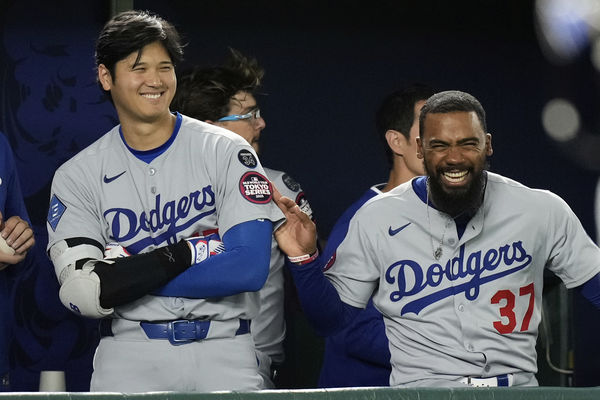 ▲▼道奇T.赫南德茲、大谷翔平。（圖／達志影像／美聯社）