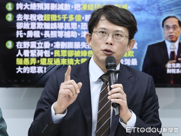 ▲▼民眾黨黨政聯繫會議 會後記者會  黃國昌 周榆修 李頂立 吳怡萱。（圖／記者屠惠剛攝）