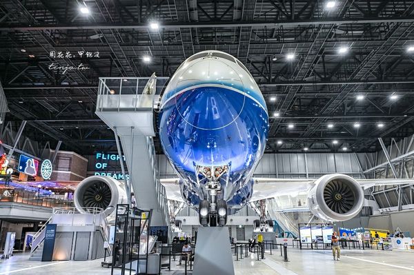 ▲▼【FLIGHT OF DREAMS】名古屋機場波音博物館！波音787飛機主題公園免門票免費參觀。（圖／部落客周花花授權提供）