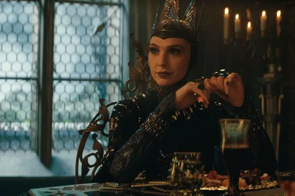 ▲蓋兒加朵將第一個反派角色，獻給《白雪公主》的邪惡壞皇后。（圖／迪士尼提供）