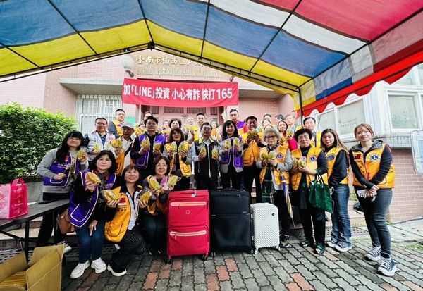 ▲國際獅子會300 B3區捐贈433萬，助楠西受強震居民重建家園。（圖／獅子會300 B3區提供）