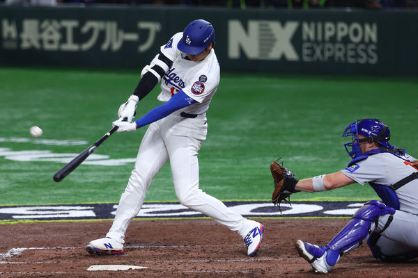 ▲▼大谷翔平開幕戰東京巨蛋開轟。（圖／路透社）