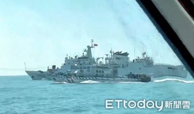 中國海警船護航非法漁船越界捕撈　綠委：破壞生態及國際秩序的挑釁