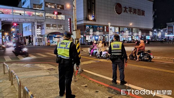 ▲屏東縣政府警察局24日起，全面啟動「行人違規取締」執法專案          。（圖／記者陳崑福翻攝）