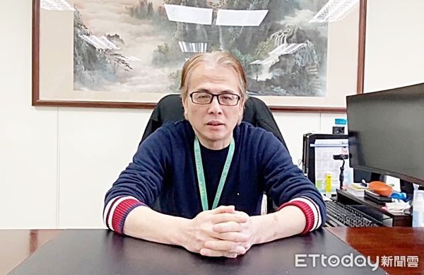 ▲針對桃園監理站昨天辦理汽機車違規講習發生學員衝突事件，監理站站長黃成民提出說明。（圖／記者沈繼昌翻攝）