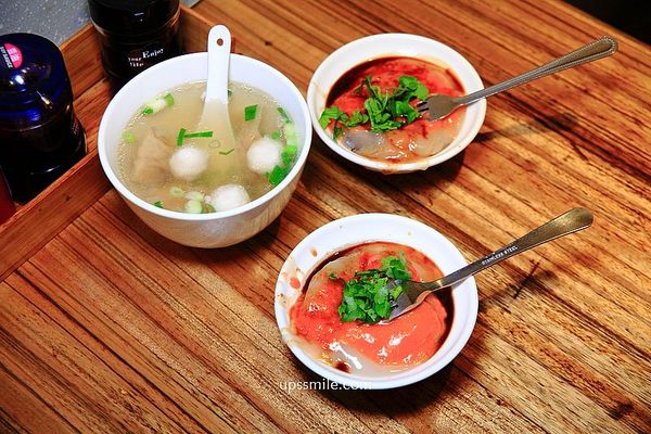 ▲▼傳承四代炸肉圓！低溫油炸配上獨門醬汁　台中第二市場排隊美食。（圖／upssmile向上的微笑萍子授權提供）