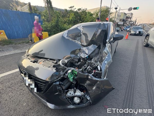 ▲台13線三義車站前地下道路口，發生4車連環碰撞事故、釀1人輕傷，肇事駕駛恐扛事故全責。（圖／記者楊永盛翻攝）
