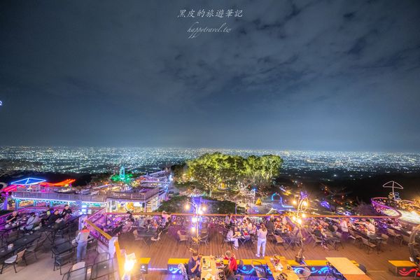 ▲▼漫步燈海星空下！南投超浪漫景觀餐廳　動物零距離互動＋無敵夜景。（圖／黑皮的旅遊筆記授權提供）