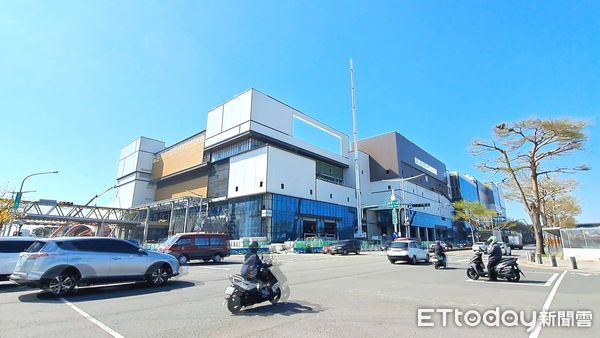 ▲業配富宇原上琚▼             。（圖／記者鄭遠龍攝）