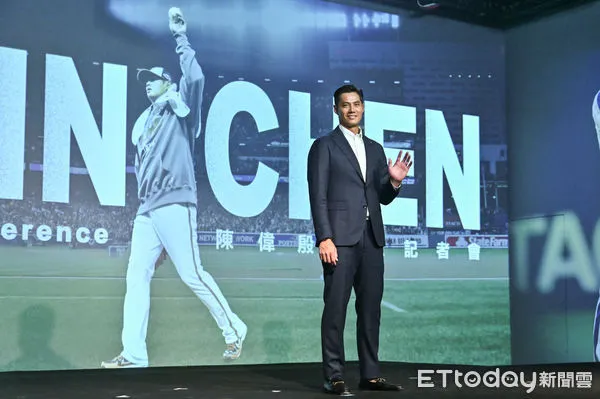 ▲▼陳偉殷引退記者會。（圖／記者李毓康攝）