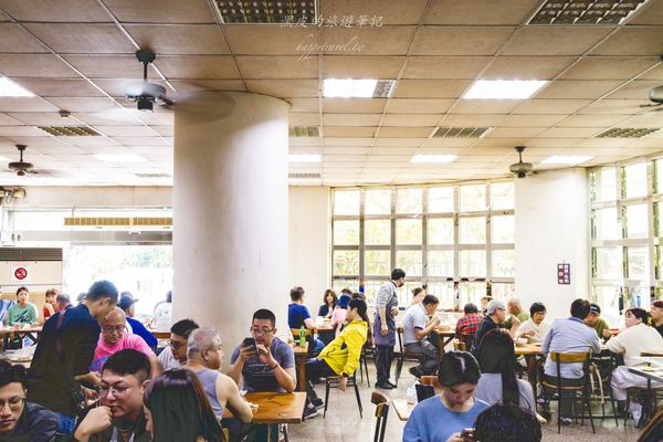 ▲▼集集人氣爆棚美食！牛肉麵夠濃郁　水餃更讓人一吃成主顧。（圖／黑皮的旅遊筆記授權提供）