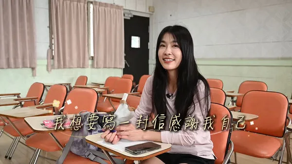 ▲小嫻日前迎來45歲生日。（圖／翻攝自YouTube／小嫻黃瑜嫻hsien_0309）