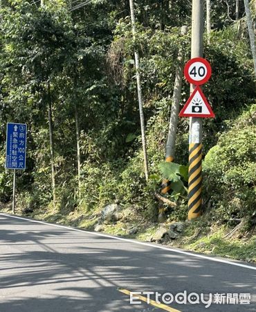 ▲▼  台3線313.5K增設測速固定桿! 駕駛人請依速限行駛，守護安全也省荷包   。（圖／嘉義縣警局提供）