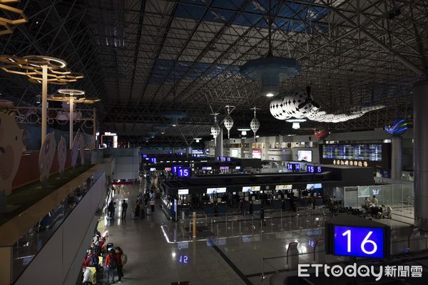 ▲▼桃園機場響應「世界關燈日Earth Hour」。圖為2024年辦理情形。（圖／桃園機場提供）