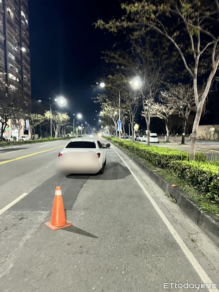 ▲▼高雄外送員被撞死。（圖／記者吳世龍翻攝）