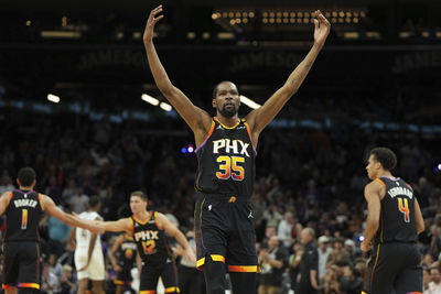 NBA史上首見！杜蘭特交易案傳7方談判　湖人、勇士都可能參與