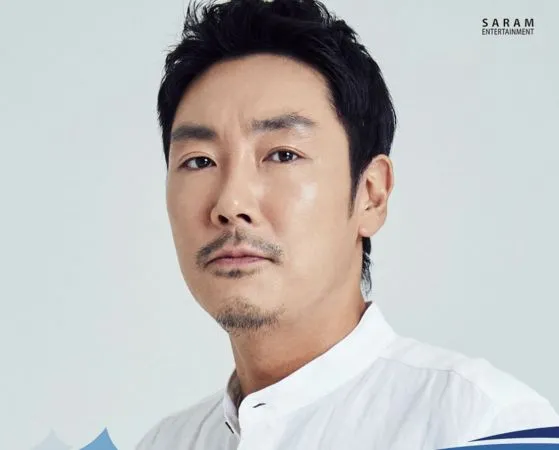 ▲▼繼柳演錫、李準基後⋯《信號》趙震雄也爆逃稅11億　公司急發聲：全繳了。（圖／翻攝自公司Saram Entertainment官方IG）