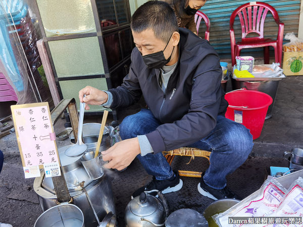 ▲▼嘉義南門包氏炭燒杏仁茶》嘉義早餐嘉義南門圓環杏仁茶推薦嘉義阿伯杏仁茶老店。（圖／部落客Darren授權提供）
