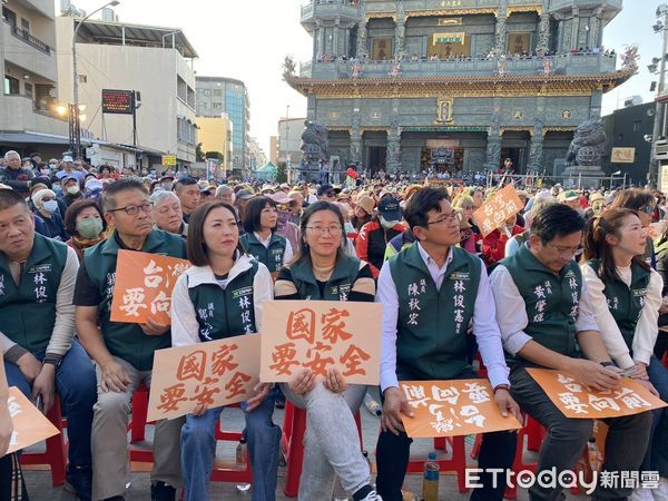 ▲民進黨23日在台南永康大灣武龍宮，舉辦「人民是頭家」宣講，現場民眾爆滿。（圖／記者林東良翻攝，下同）