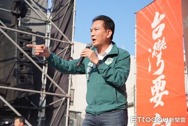▲民進黨23日在台南永康大灣武龍宮，舉辦「人民是頭家」宣講，現場民眾爆滿。（圖／記者林東良翻攝，下同）