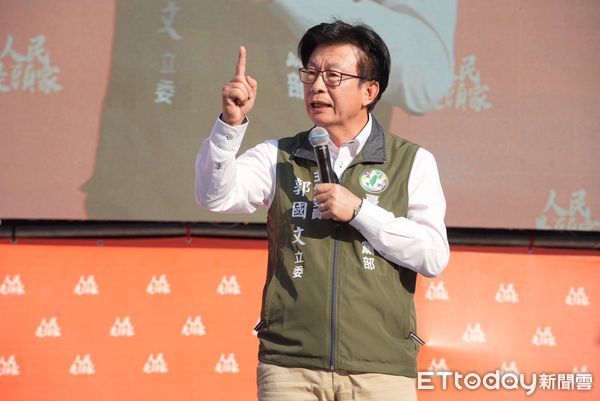 ▲民進黨23日在台南永康大灣武龍宮，舉辦「人民是頭家」宣講，現場民眾爆滿。（圖／記者林東良翻攝，下同）