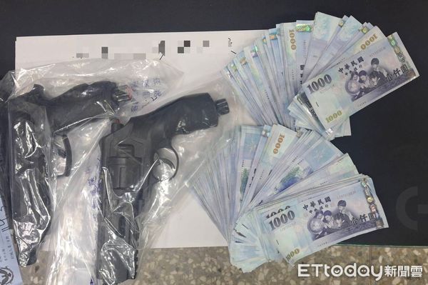 ▲▼台中8嫌持空氣槍闖宿舍搶14萬！6分鐘得手KTV分贓全落網。（圖／記者許權毅翻攝）
