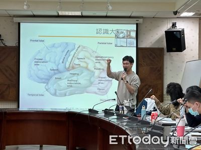 別再說老人痴呆了!醫曝失智症6大警訊 家人注意行為差異