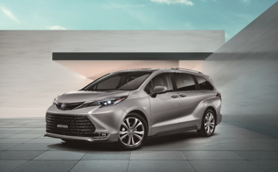 238萬!台灣TOYOTA「新年式7人座MPV Sienna」上市 配備升級小漲1萬