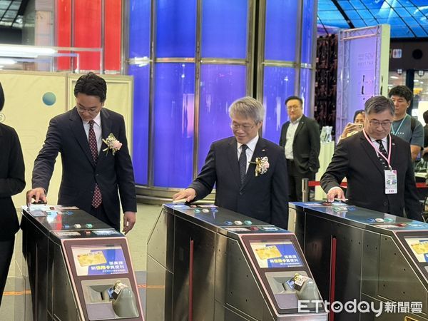 ▲▼一卡通與財金公司、公股銀行攜手推動交通乘車碼「TWQR」支付標準化。（圖／記者許宥孺攝）