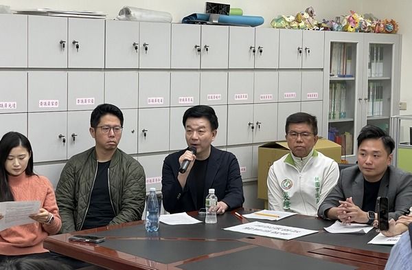 ▲綠營砲轟桃園市政顧問游智彬言行脫序
