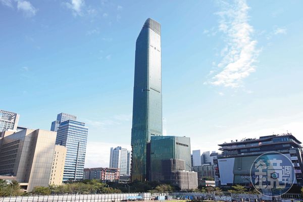 北市新地標台北天空塔開發過程涉及背信弊案，北檢調查多時，如今再爆中資介入。