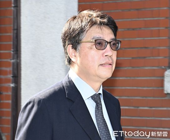 ▲▼陸委會主委邱垂正 聯訪 陸配亞亞案。（圖／記者屠惠剛攝）