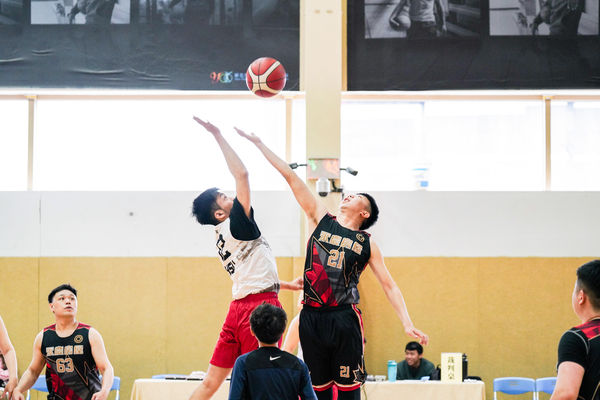 永慶就是不一樣！第10屆永慶盃籃球賽　300人鍛鍊團隊默契（圖／永慶房產集團提供）