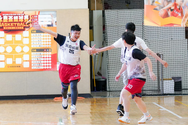 永慶就是不一樣！第10屆永慶盃籃球賽　300人鍛鍊團隊默契（圖／永慶房產集團提供）