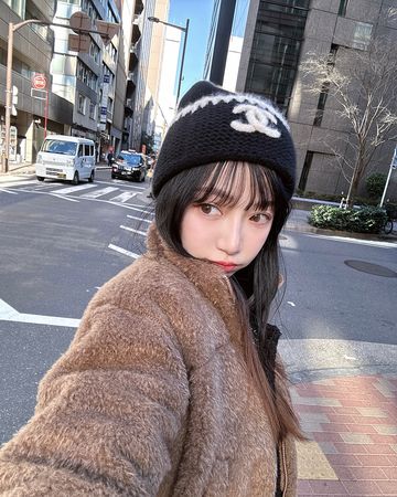 ▲寶兒短髮新造型。（圖／翻攝自寶兒臉書）